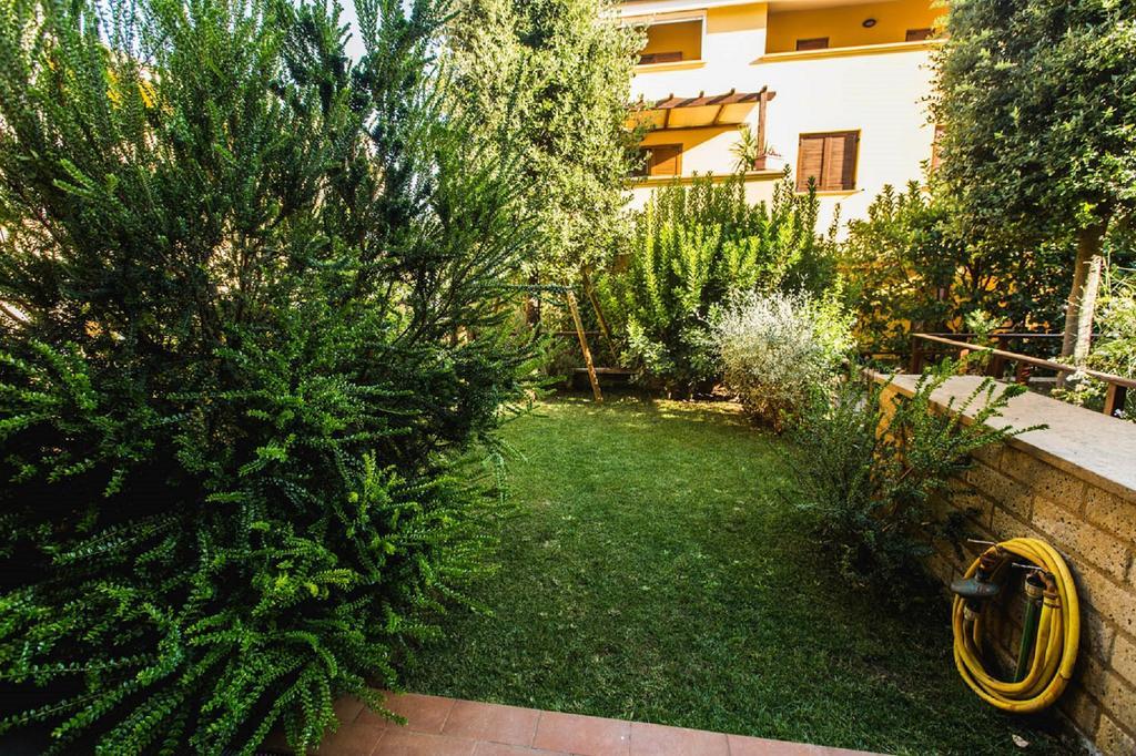 Appartamenti E Affittacamere Le Due Ruote Alberese Room photo